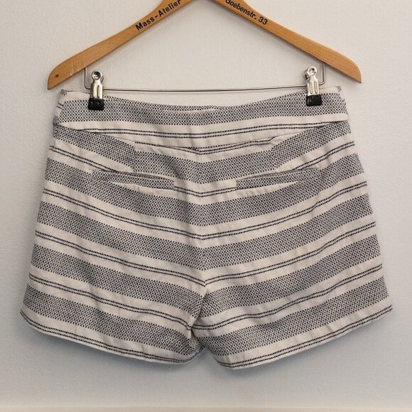 LOFT The Riviera Shorts Size 6 Black White Cotton Striped Summer Casual - Picture 2 of 4